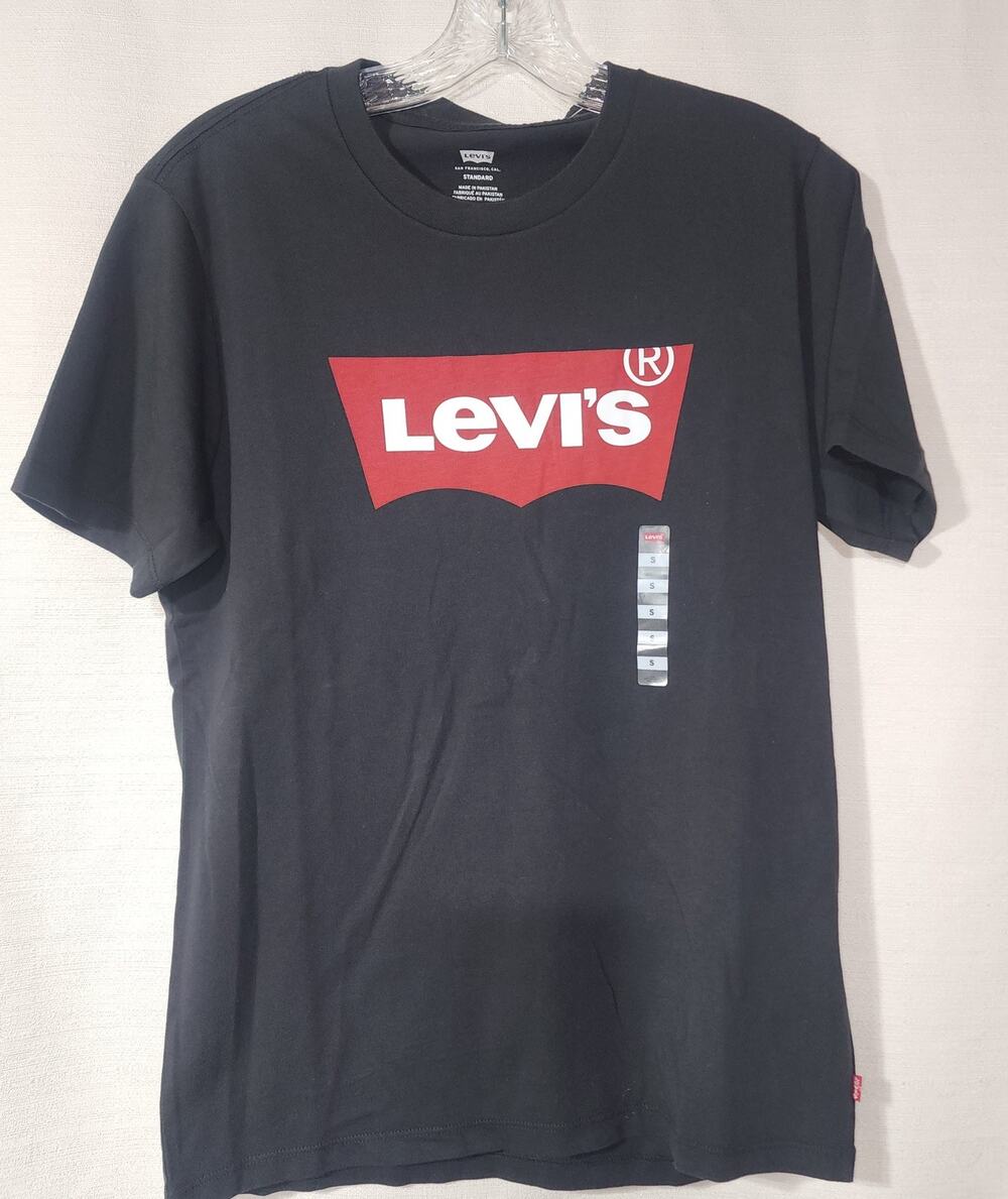 Levi's black shirt from size Small men's